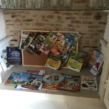 Maison Les Cartes * Vausseroux