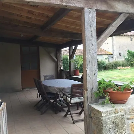 Maison Les Cartes * Vausseroux